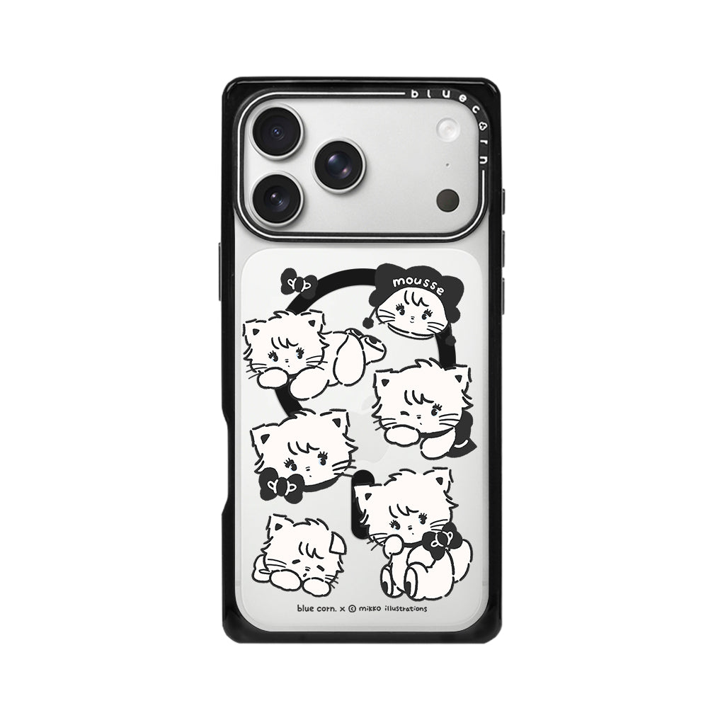 Mikko Black And White Mousse Cat